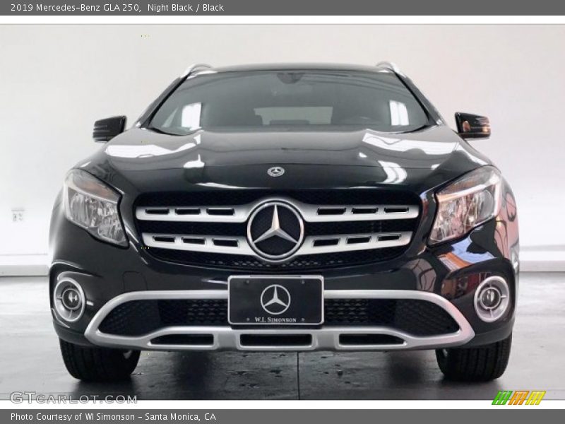 Night Black / Black 2019 Mercedes-Benz GLA 250