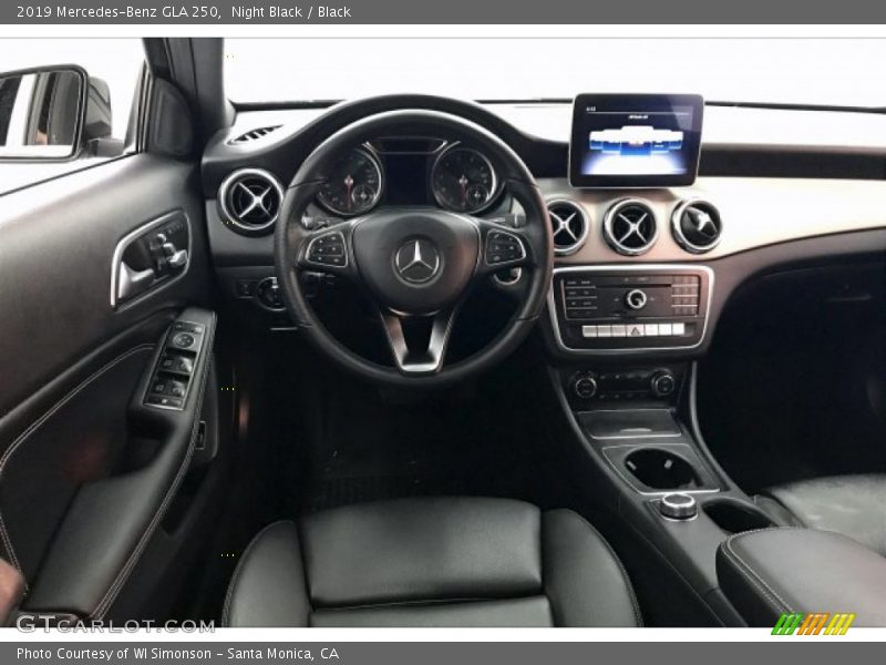 Night Black / Black 2019 Mercedes-Benz GLA 250