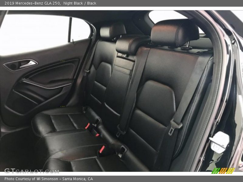 Night Black / Black 2019 Mercedes-Benz GLA 250