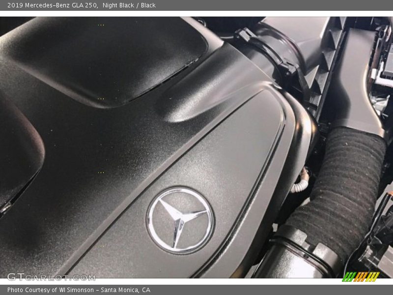 Night Black / Black 2019 Mercedes-Benz GLA 250