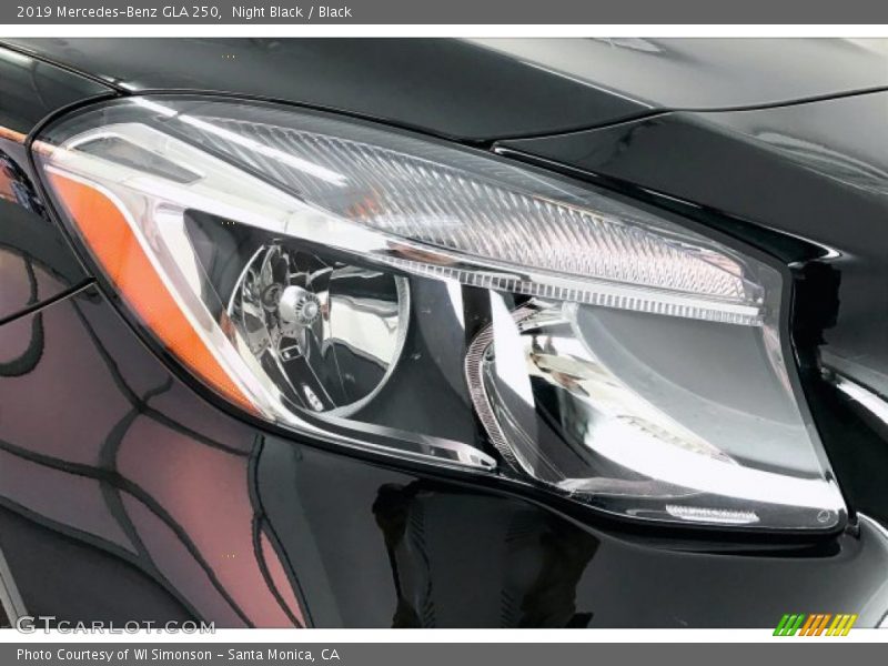 Night Black / Black 2019 Mercedes-Benz GLA 250