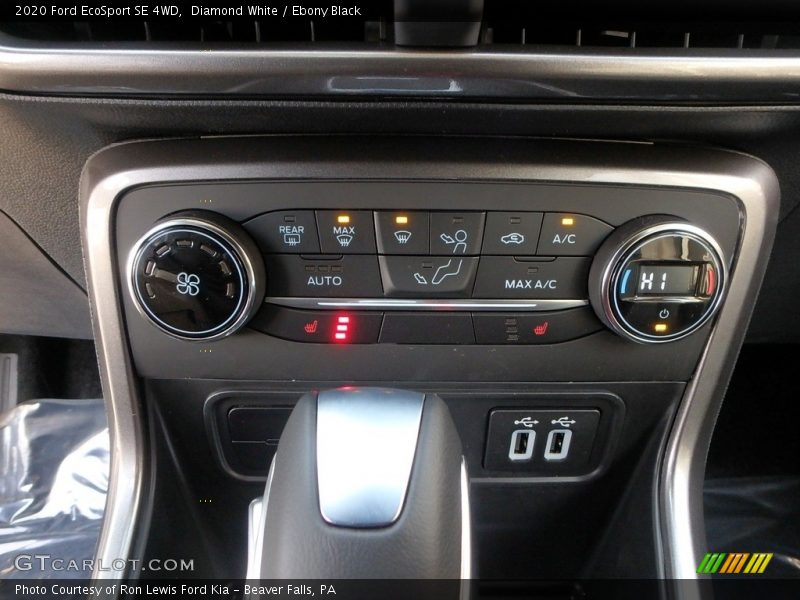 Diamond White / Ebony Black 2020 Ford EcoSport SE 4WD