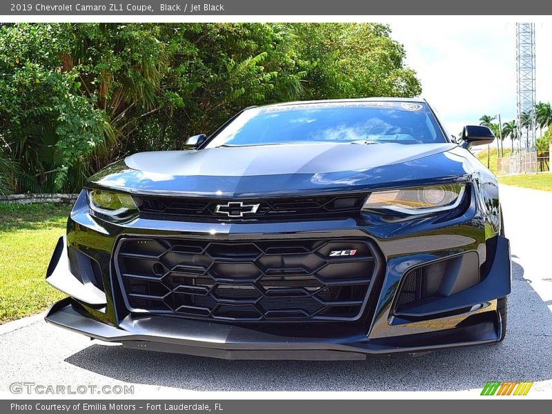 Black / Jet Black 2019 Chevrolet Camaro ZL1 Coupe