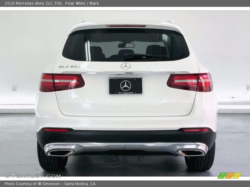 Polar White / Black 2019 Mercedes-Benz GLC 300