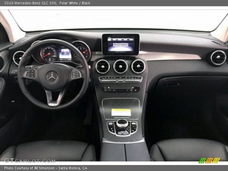 Polar White / Black 2019 Mercedes-Benz GLC 300
