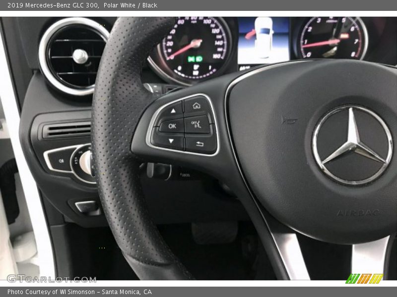 Polar White / Black 2019 Mercedes-Benz GLC 300