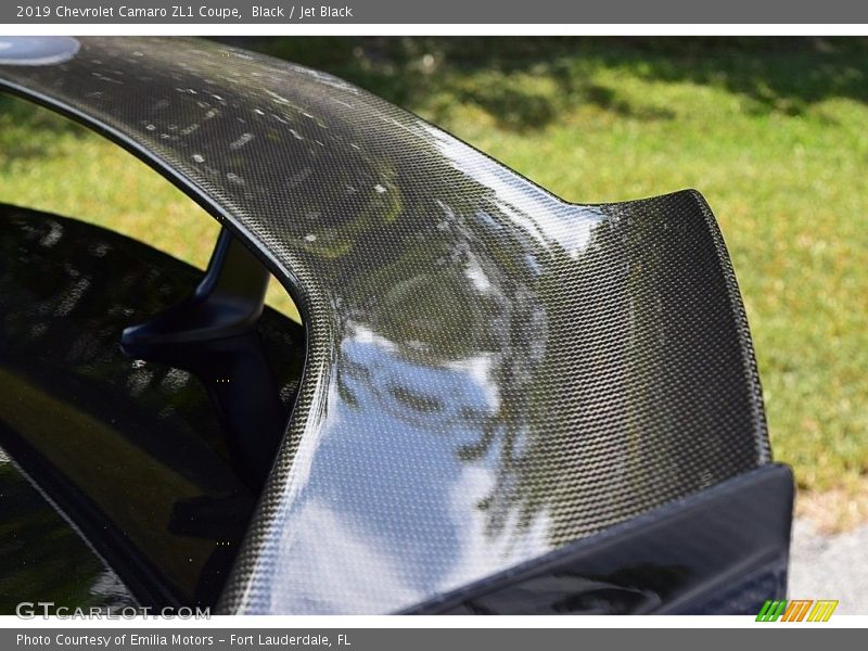 Black / Jet Black 2019 Chevrolet Camaro ZL1 Coupe