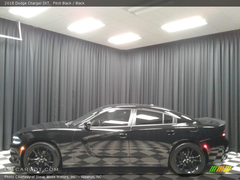 Pitch Black / Black 2018 Dodge Charger SXT