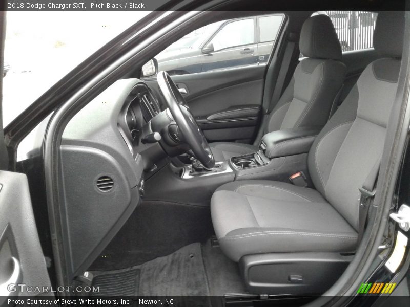 Pitch Black / Black 2018 Dodge Charger SXT