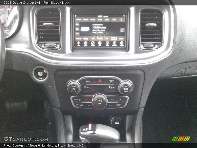 Pitch Black / Black 2018 Dodge Charger SXT