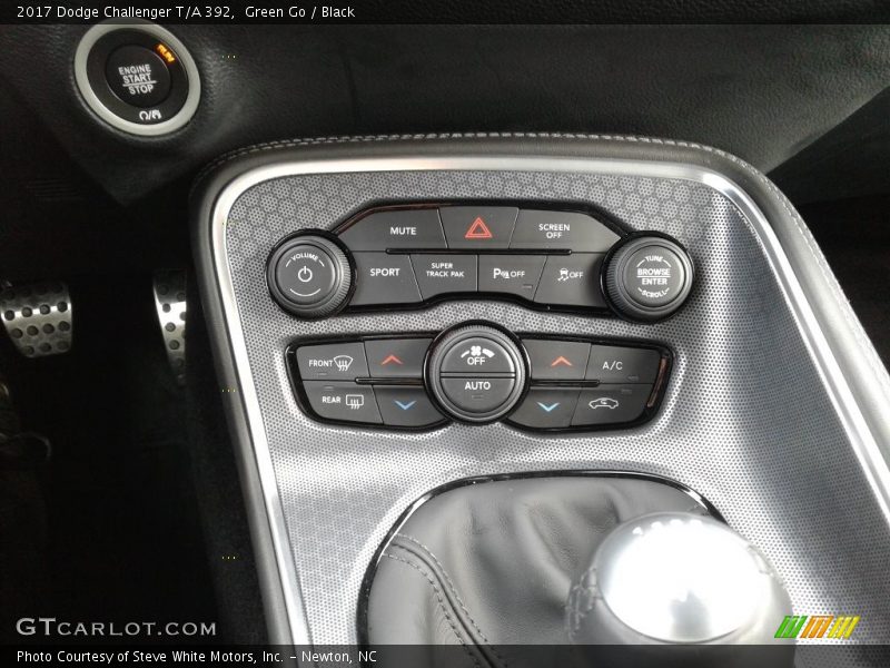 Controls of 2017 Challenger T/A 392