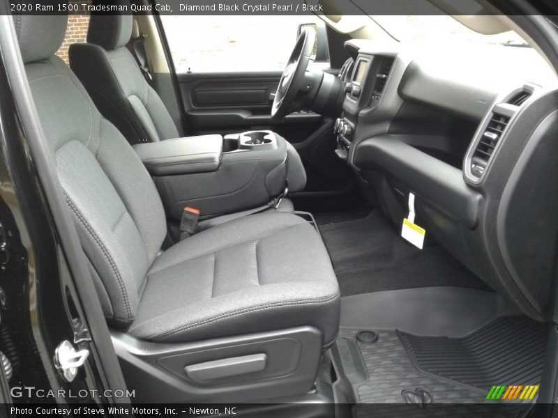 Diamond Black Crystal Pearl / Black 2020 Ram 1500 Tradesman Quad Cab