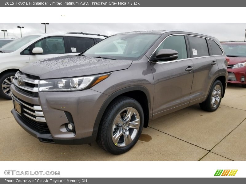 Predawn Gray Mica / Black 2019 Toyota Highlander Limited Platinum AWD