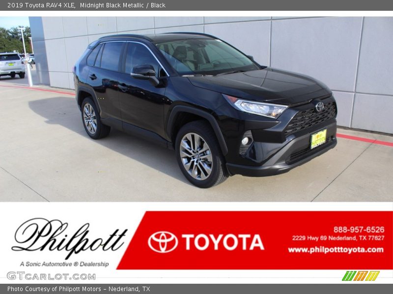 Midnight Black Metallic / Black 2019 Toyota RAV4 XLE