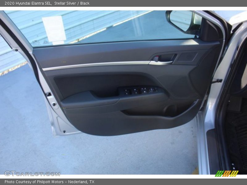 Stellar Silver / Black 2020 Hyundai Elantra SEL