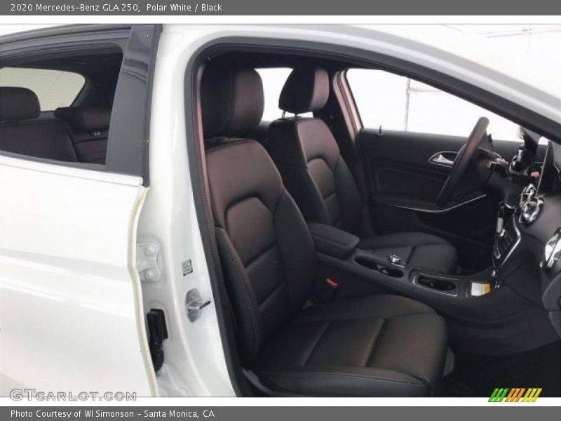 Polar White / Black 2020 Mercedes-Benz GLA 250