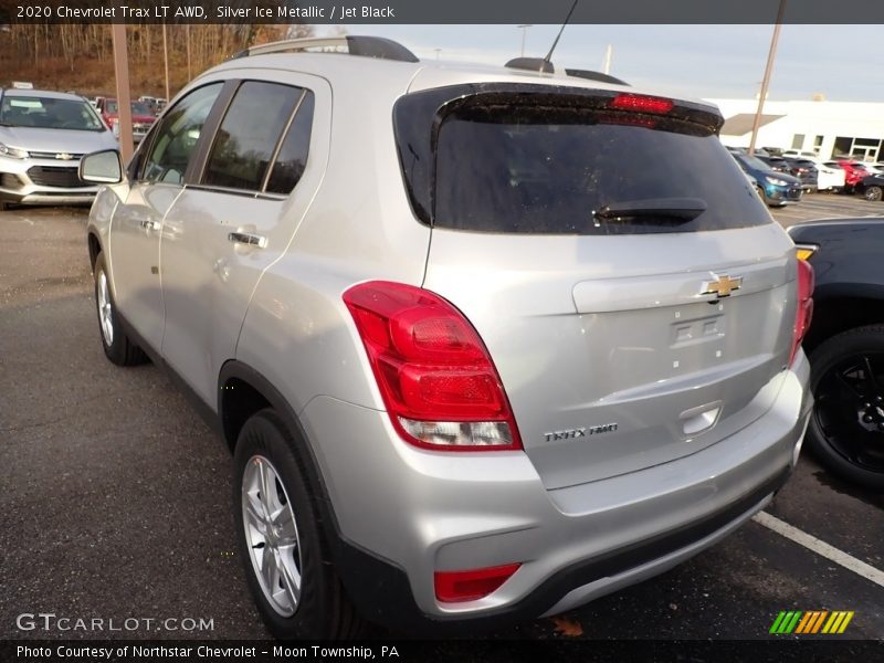 Silver Ice Metallic / Jet Black 2020 Chevrolet Trax LT AWD