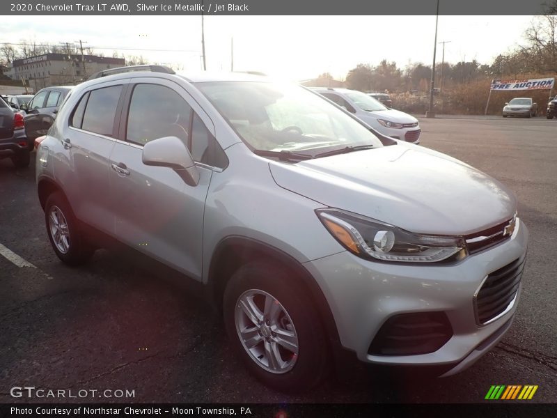 Silver Ice Metallic / Jet Black 2020 Chevrolet Trax LT AWD