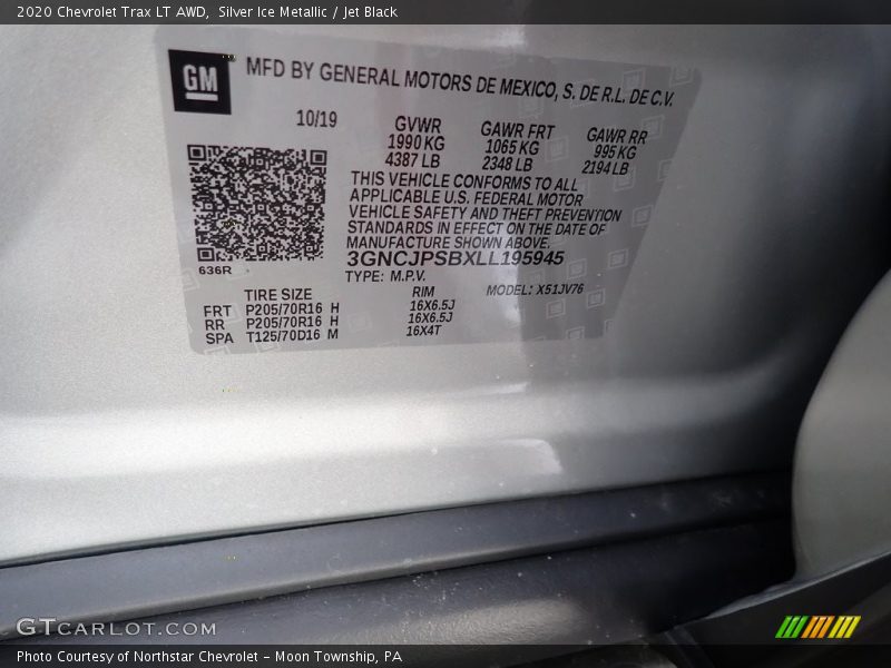 Silver Ice Metallic / Jet Black 2020 Chevrolet Trax LT AWD