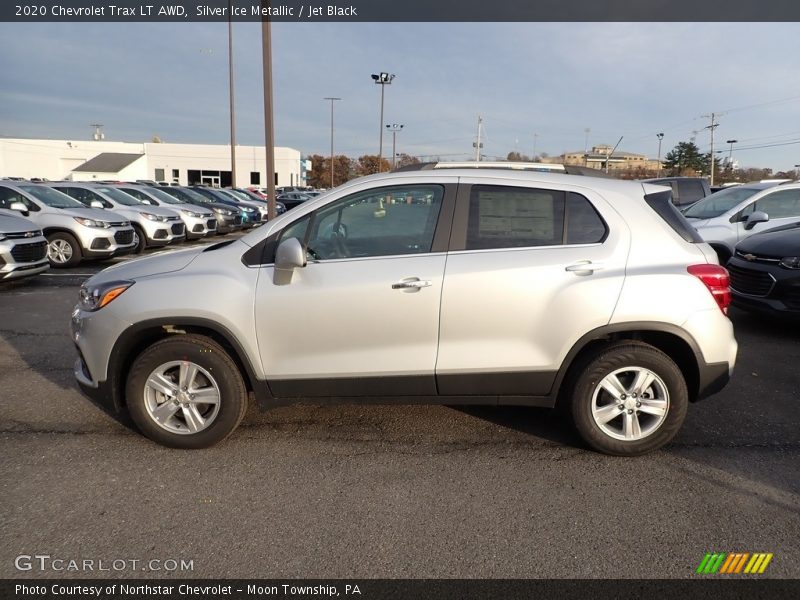 Silver Ice Metallic / Jet Black 2020 Chevrolet Trax LT AWD