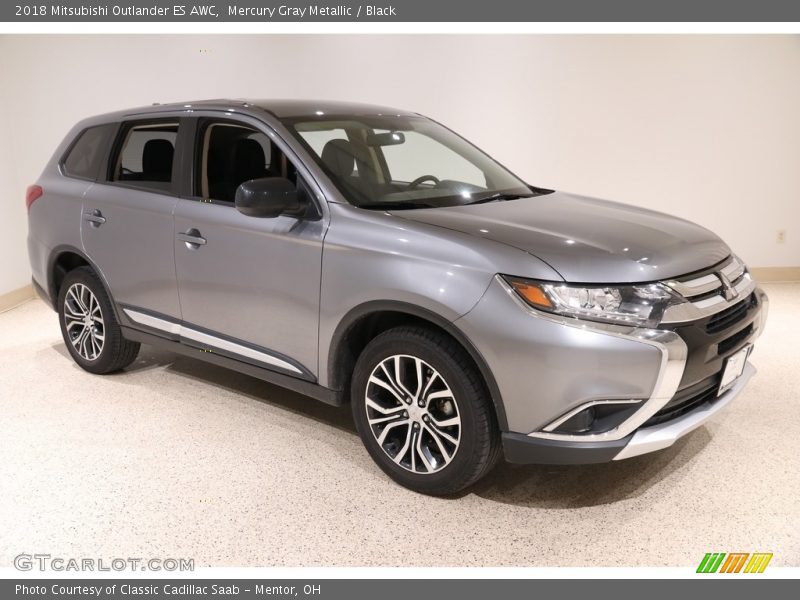 Mercury Gray Metallic / Black 2018 Mitsubishi Outlander ES AWC