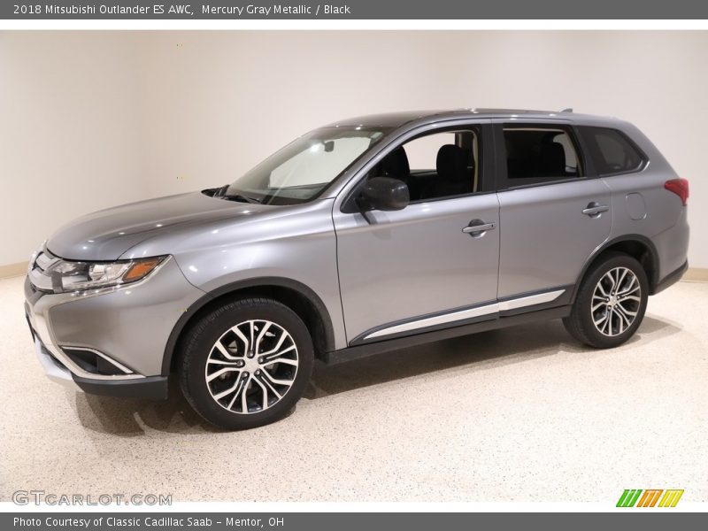 Mercury Gray Metallic / Black 2018 Mitsubishi Outlander ES AWC