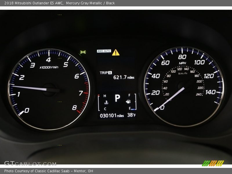 Mercury Gray Metallic / Black 2018 Mitsubishi Outlander ES AWC
