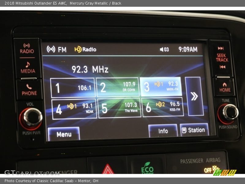 Mercury Gray Metallic / Black 2018 Mitsubishi Outlander ES AWC