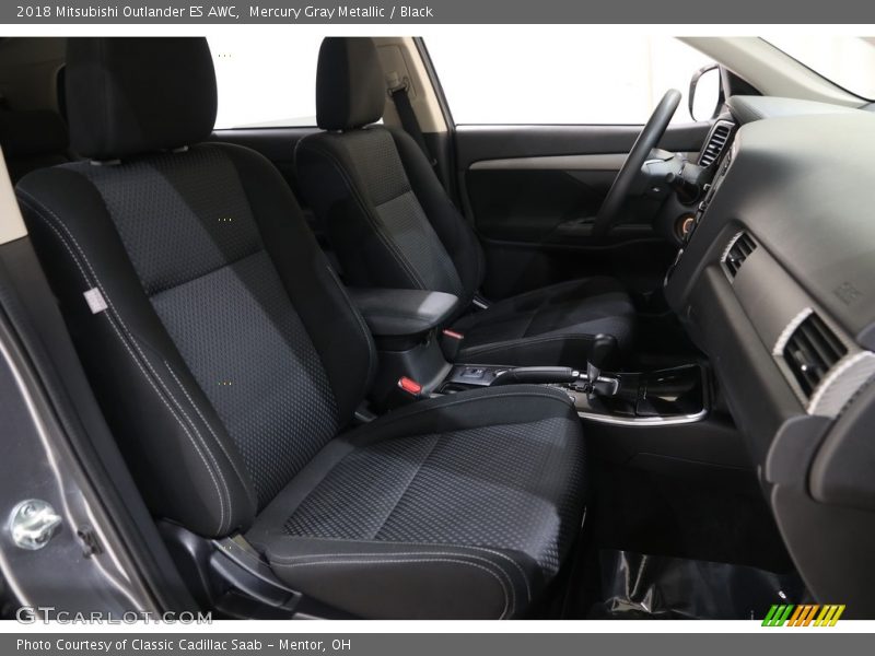 Mercury Gray Metallic / Black 2018 Mitsubishi Outlander ES AWC