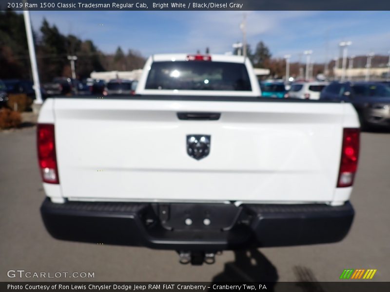 Bright White / Black/Diesel Gray 2019 Ram 1500 Classic Tradesman Regular Cab