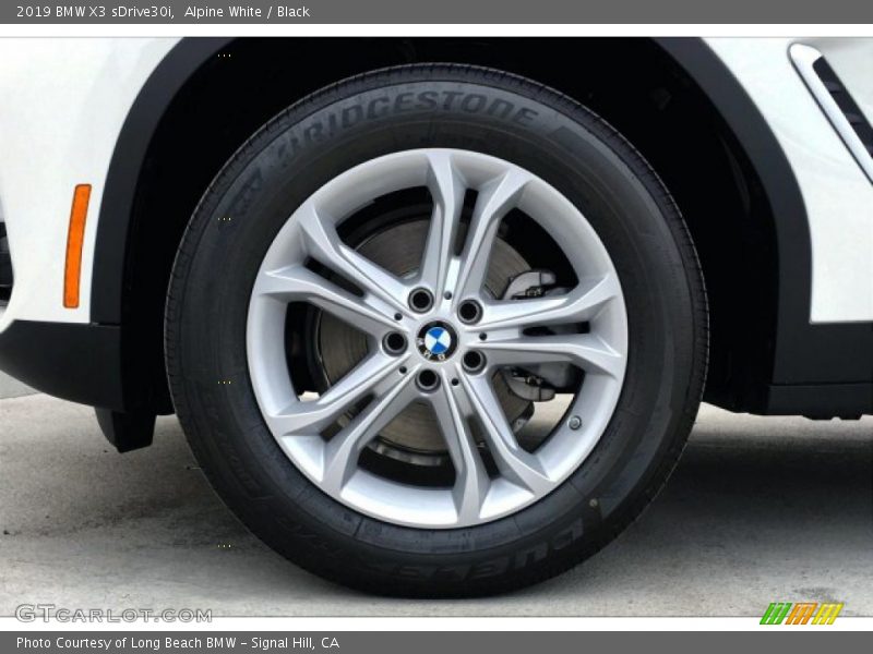 Alpine White / Black 2019 BMW X3 sDrive30i