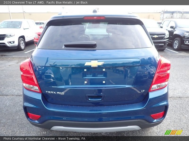 Pacific Blue Metallic / Jet Black 2020 Chevrolet Trax LT AWD