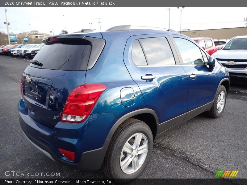 Pacific Blue Metallic / Jet Black 2020 Chevrolet Trax LT AWD