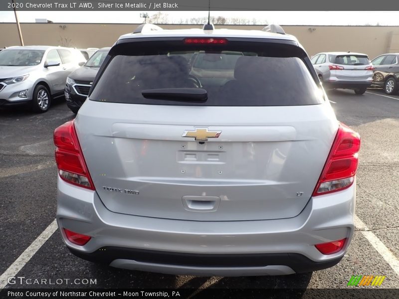 Silver Ice Metallic / Jet Black 2020 Chevrolet Trax LT AWD