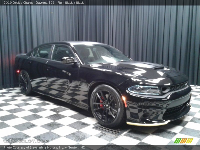 Pitch Black / Black 2019 Dodge Charger Daytona 392