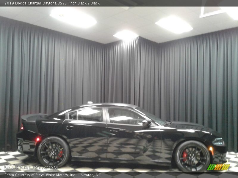 Pitch Black / Black 2019 Dodge Charger Daytona 392