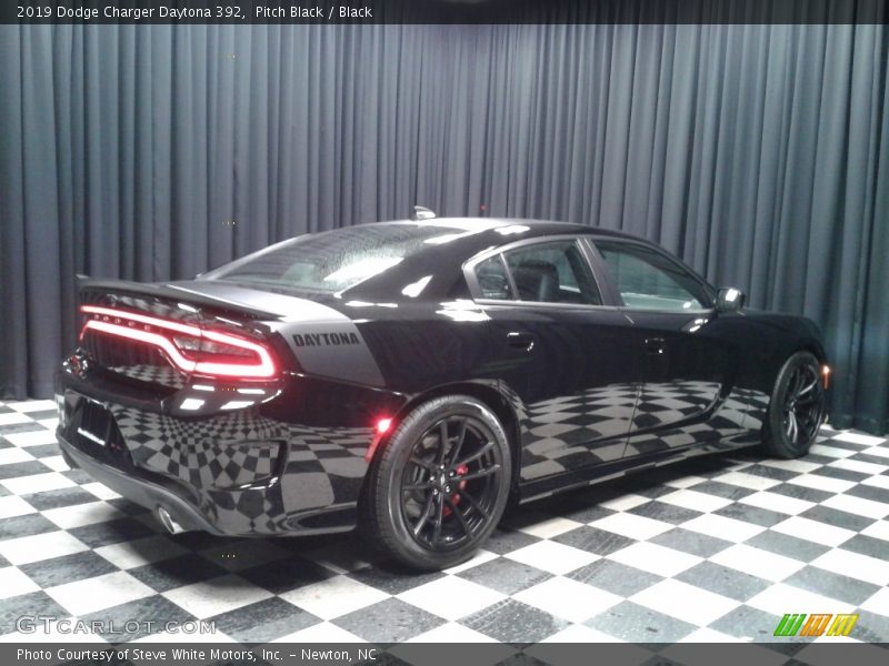 Pitch Black / Black 2019 Dodge Charger Daytona 392