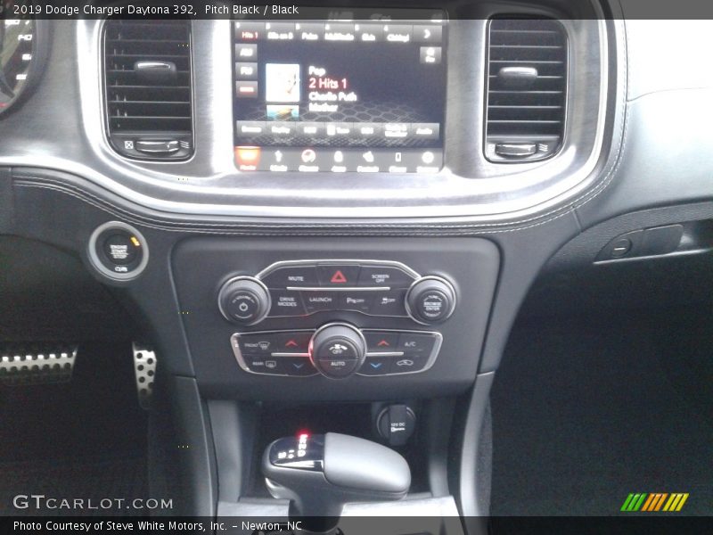 Pitch Black / Black 2019 Dodge Charger Daytona 392