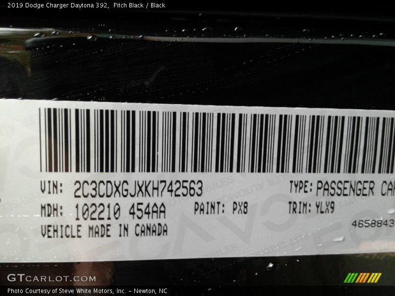 Pitch Black / Black 2019 Dodge Charger Daytona 392