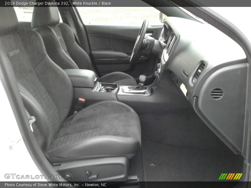 White Knuckle / Black 2019 Dodge Charger Daytona 392