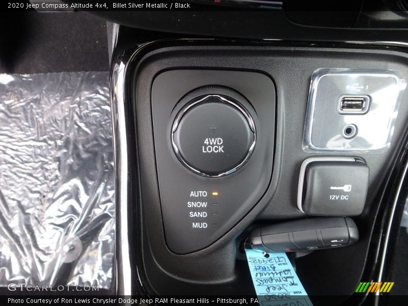 Billet Silver Metallic / Black 2020 Jeep Compass Altitude 4x4