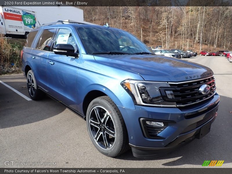 Front 3/4 View of 2020 Expedition Limited 4x4