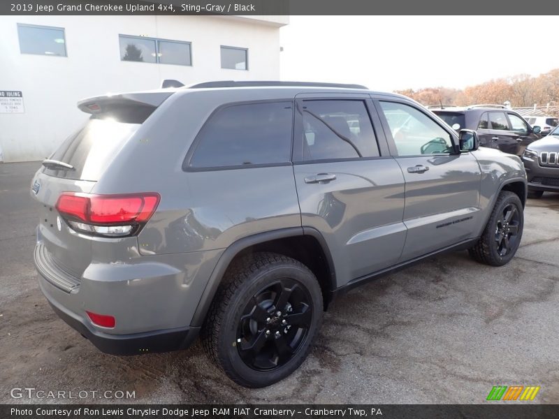 Sting-Gray / Black 2019 Jeep Grand Cherokee Upland 4x4