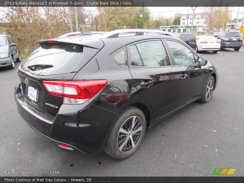 Crystal Black Silica / Ivory 2019 Subaru Impreza 2.0i Premium 5-Door