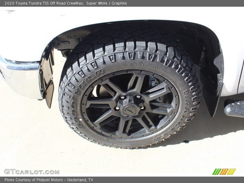 Super White / Graphite 2020 Toyota Tundra TSS Off Road CrewMax