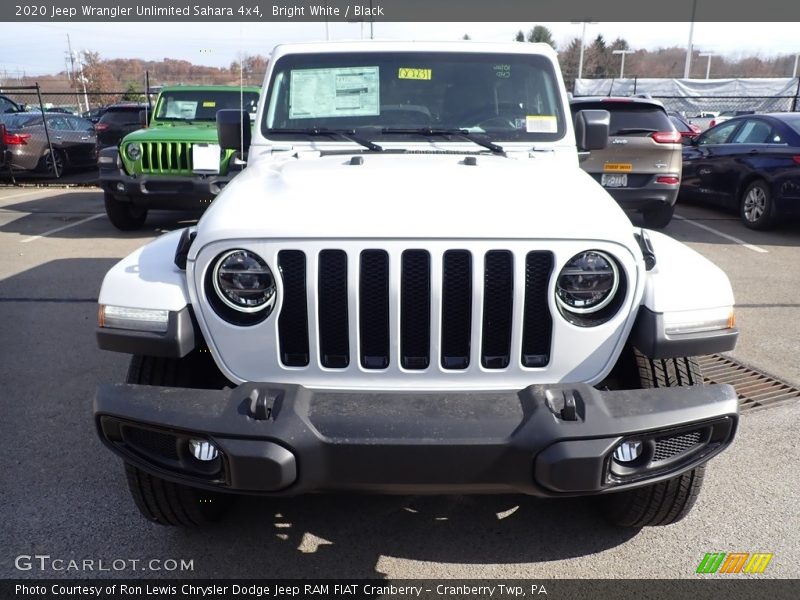 Bright White / Black 2020 Jeep Wrangler Unlimited Sahara 4x4