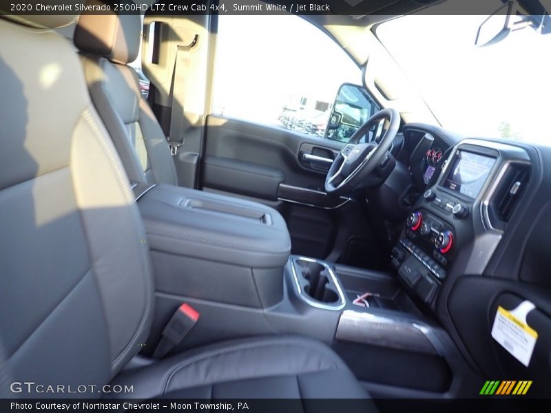 Summit White / Jet Black 2020 Chevrolet Silverado 2500HD LTZ Crew Cab 4x4