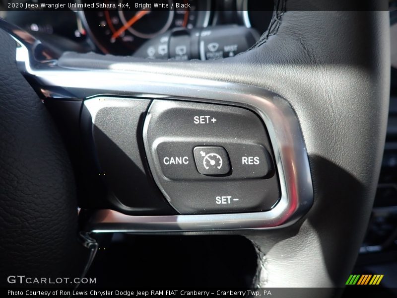 Bright White / Black 2020 Jeep Wrangler Unlimited Sahara 4x4