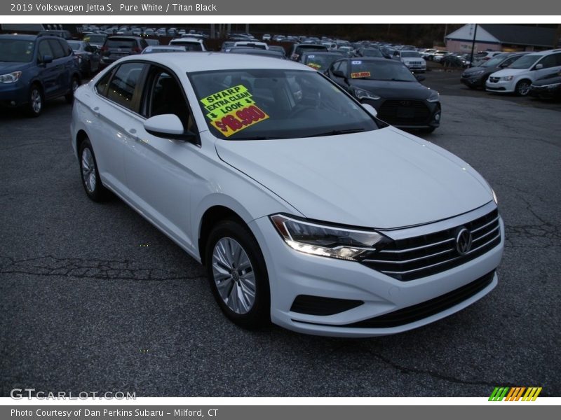 Pure White / Titan Black 2019 Volkswagen Jetta S
