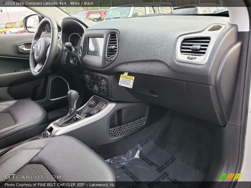 White / Black 2019 Jeep Compass Latitude 4x4